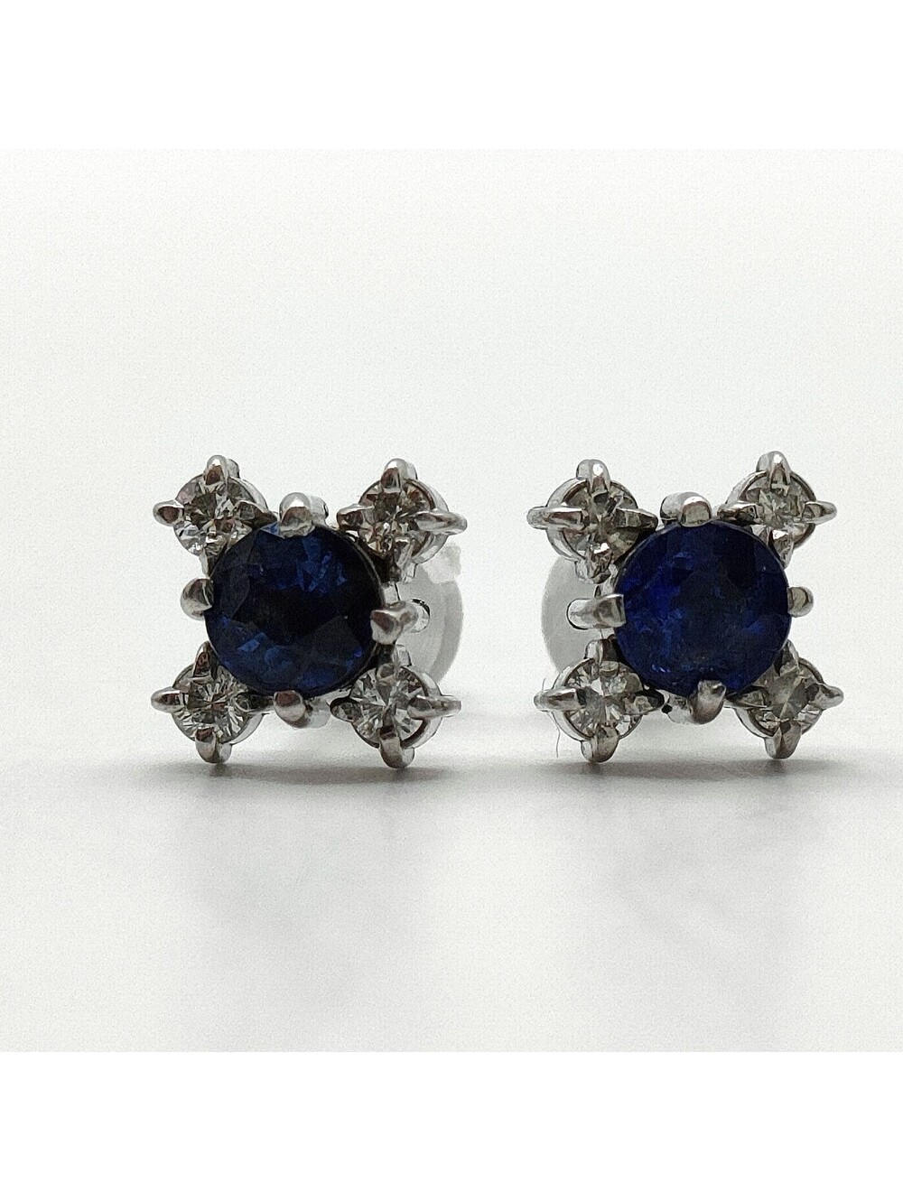 Jewelry Pierced Earring Sapphire Platinum 1076360